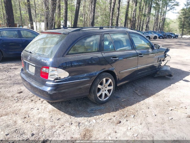 MERCEDES-BENZ E-CLASS - 4