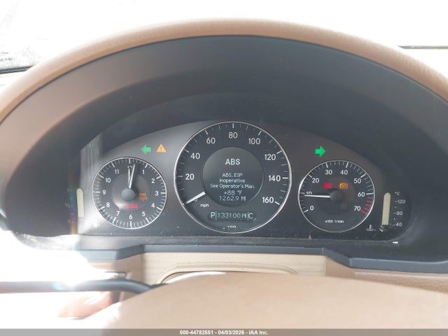 MERCEDES-BENZ E-CLASS - 7