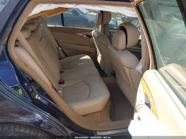 MERCEDES-BENZ E-CLASS - 8