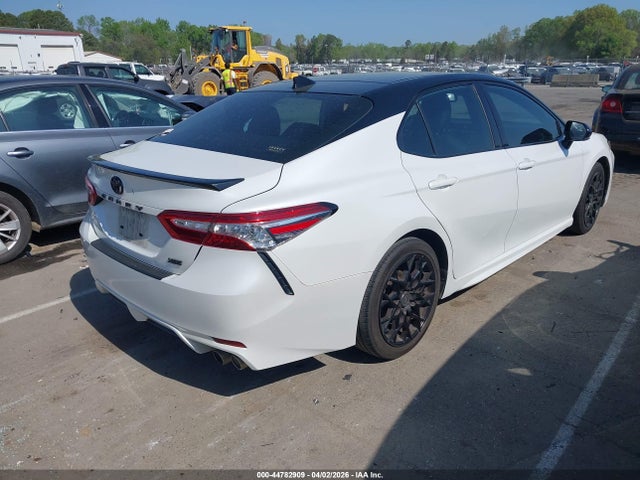 TOYOTA CAMRY - 4