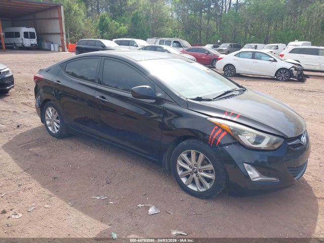 HYUNDAI ELANTRA SE - 1