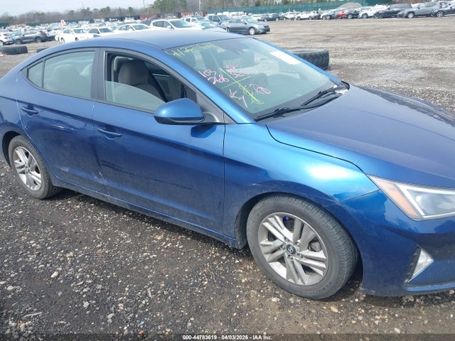 HYUNDAI ELANTRA SEL - 6