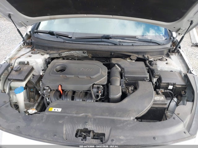 HYUNDAI SONATA SE - 10