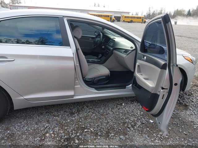 HYUNDAI SONATA SE - 5