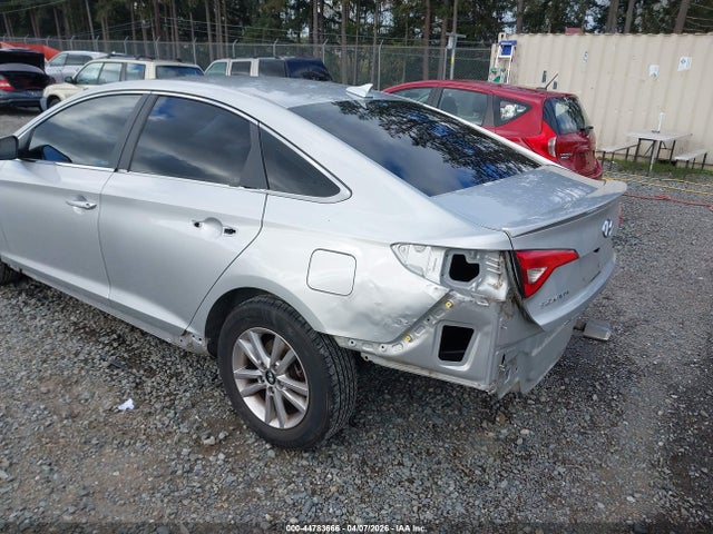 HYUNDAI SONATA SE - 6