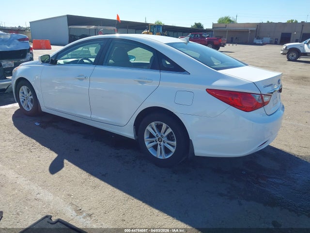 HYUNDAI SONATA GLS - 3