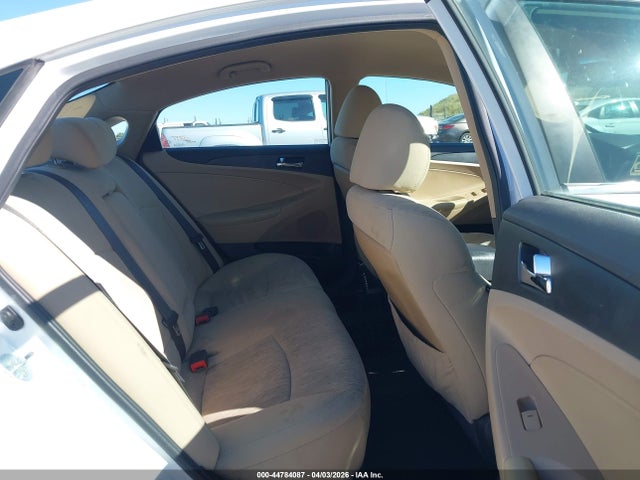 HYUNDAI SONATA GLS - 8