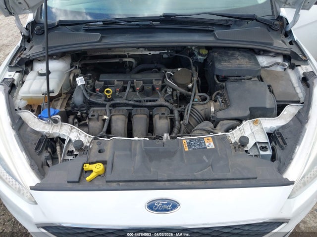 FORD FOCUS SE - 10