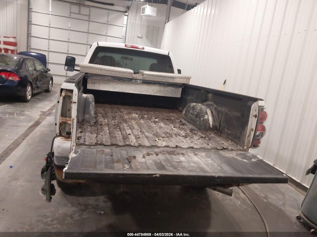 CHEVROLET SILVERADO - 8