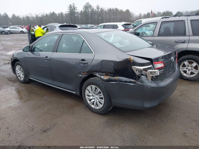 2013 Toyota CAMRY LE 照片 3