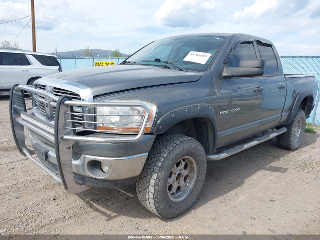 صورة 2 لـ 2006 Dodge RAM 1500 SLT/TRX4 OFF ROAD/SPORT