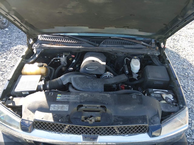 CHEVROLET AVALANCHE 1500 LS - 10