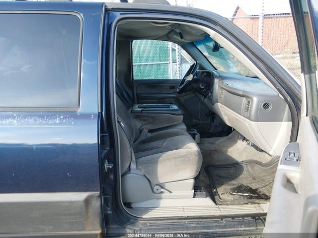 CHEVROLET AVALANCHE 1500 LS - 5