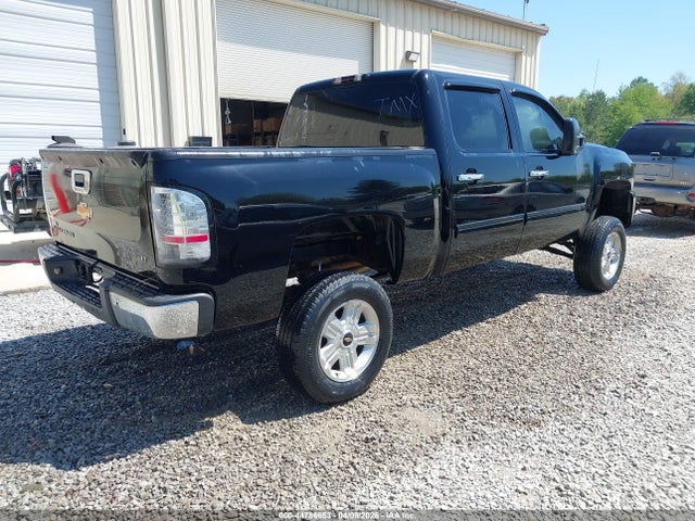 CHEVROLET SILVERADO 1500 LT - 4
