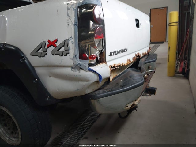 CHEVROLET SILVERADO - 6