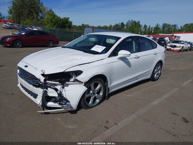 FORD FUSION SE - 2