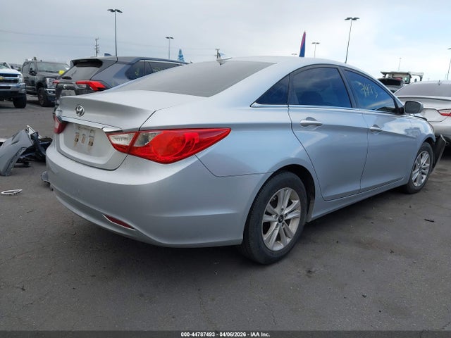 HYUNDAI SONATA GLS - 4