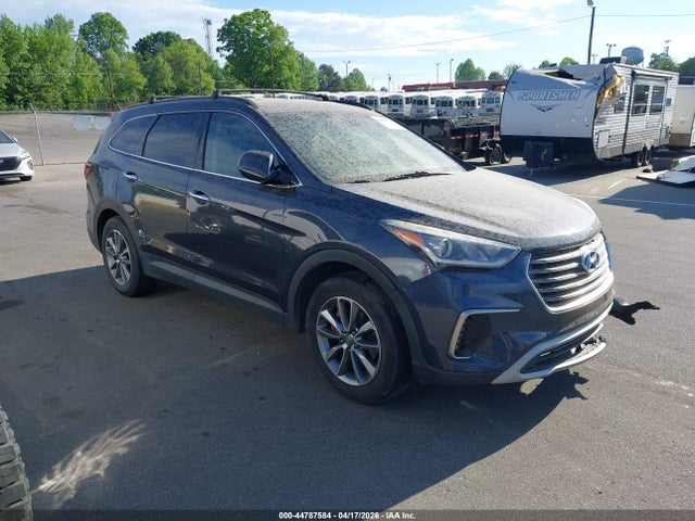 2017 HYUNDAI SANTA FE SE