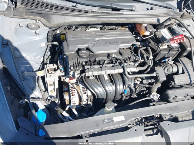 HYUNDAI ELANTRA SEL - 10