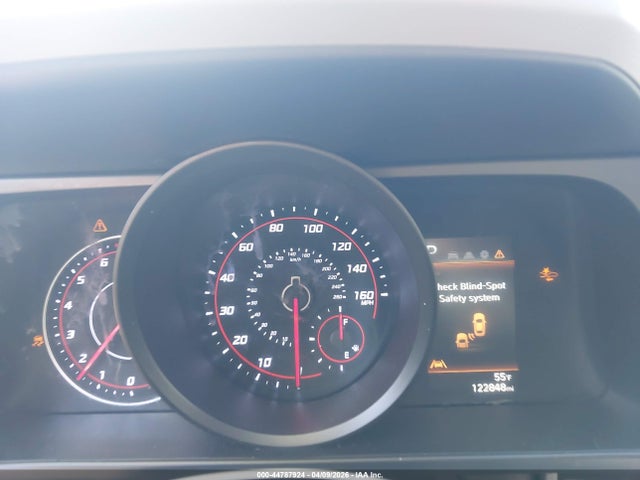 HYUNDAI ELANTRA SEL - 7