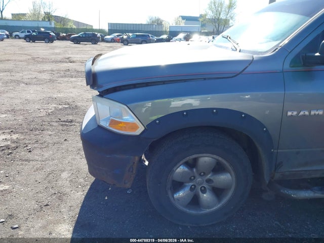 DODGE RAM 1500 ST - 6