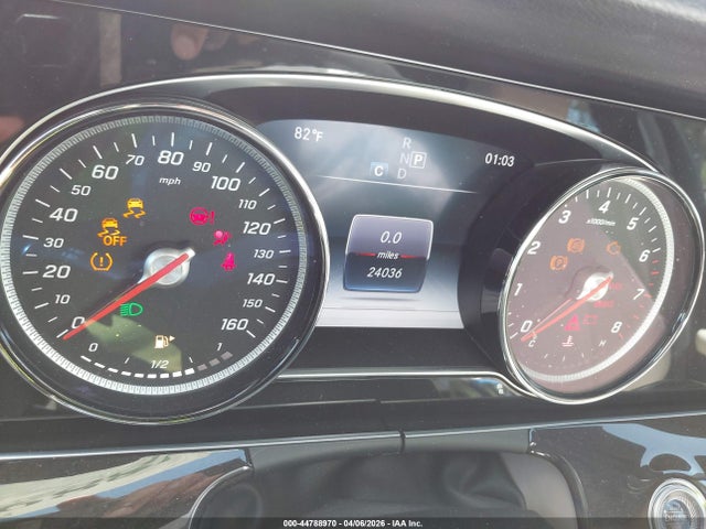 MERCEDES-BENZ E-CLASS - 7