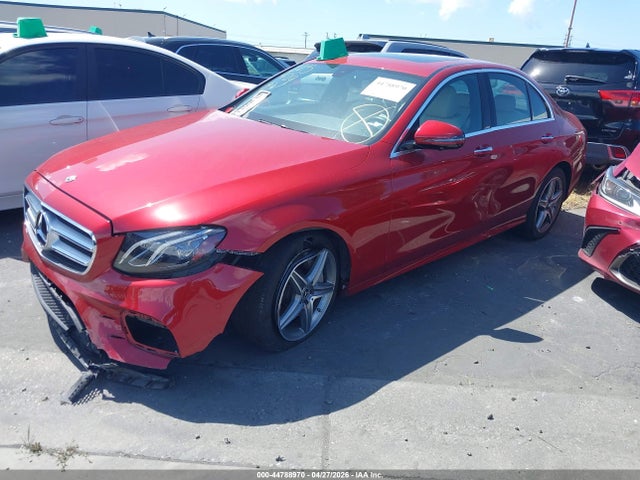 MERCEDES-BENZ E-CLASS - 2