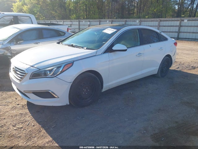 HYUNDAI SONATA SE - 2