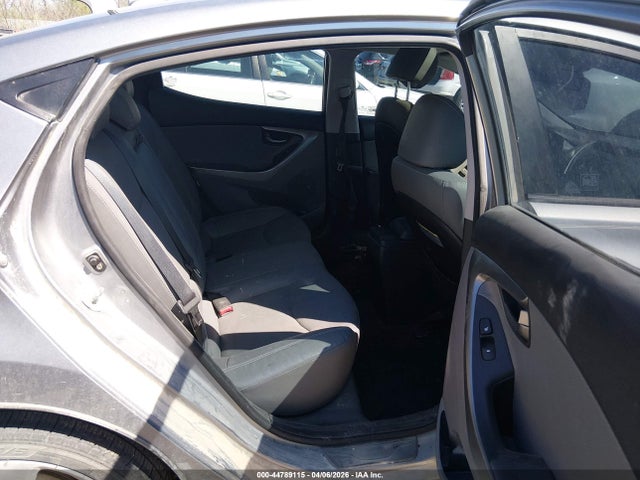 HYUNDAI ELANTRA LIMITED - 8