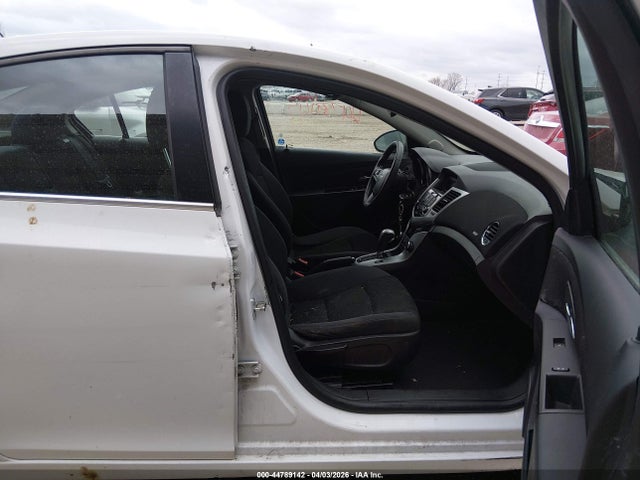 CHEVROLET CRUZE LIMITED 1LT AUTO - 5