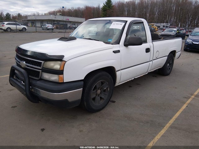 CHEVROLET SILVERADO 1500 CLASSIC WORK TRUCK - 2