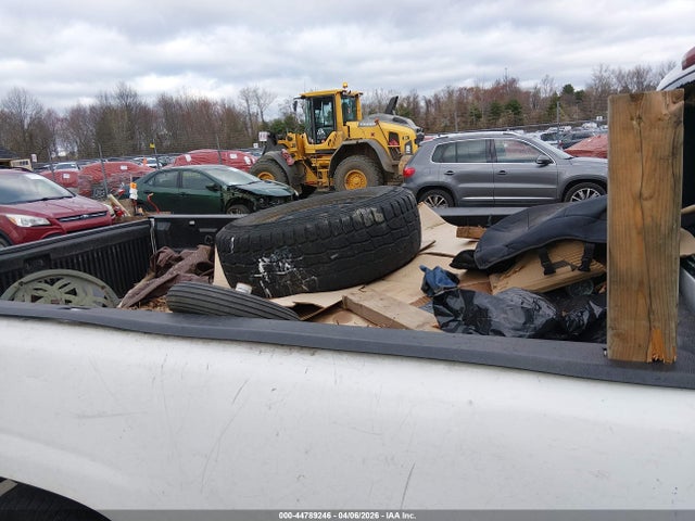 CHEVROLET SILVERADO 1500 CLASSIC WORK TRUCK - 8