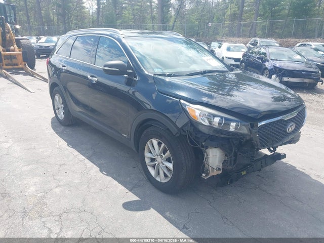 2018 KIA SORENTO 2.4L LX