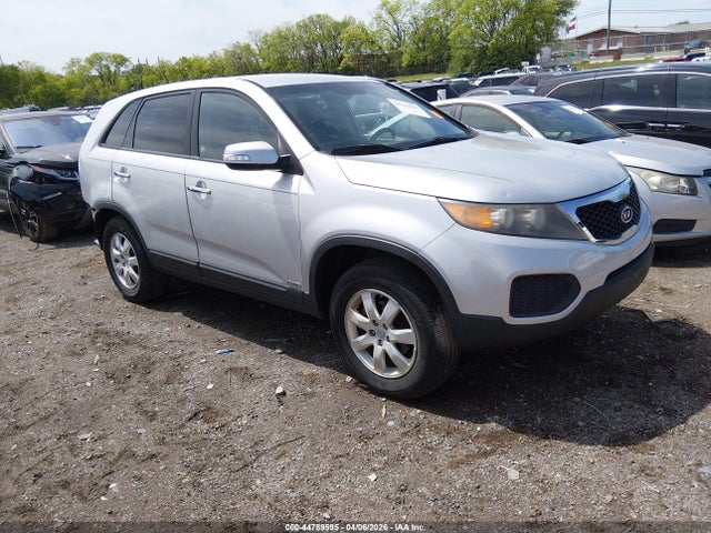 2012 KIA SORENTO LX