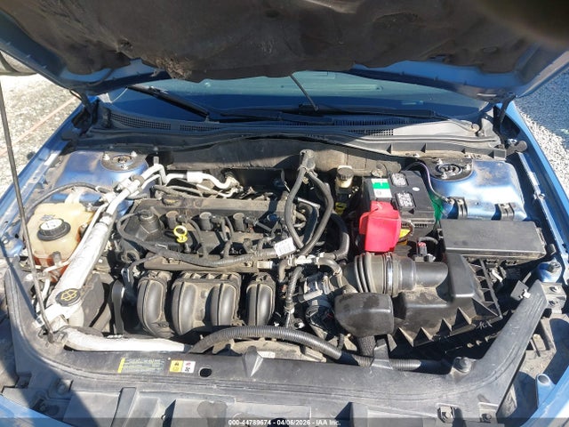 FORD FUSION SE - 10