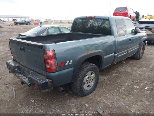 CHEVROLET SILVERADO 1500 LT1 - 4