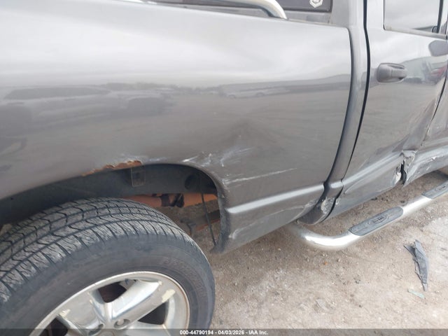 2004 Dodge RAM 1500 SLT/LARAMIE 照片 6