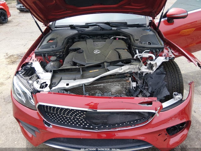 MERCEDES-BENZ E-CLASS - 10