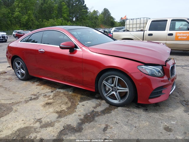 MERCEDES-BENZ E-CLASS - 1