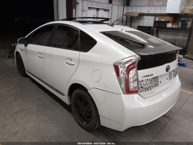 TOYOTA PRIUS - 3