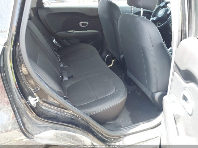 KIA SOUL - 8