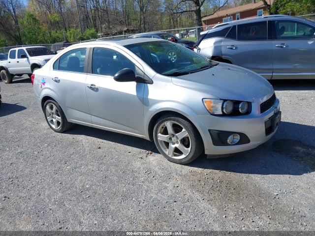CHEVROLET SONIC 2LZ - 1