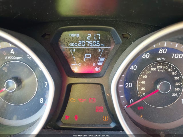 HYUNDAI ELANTRA GLS/LIMITED - 7