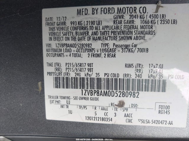 FORD MUSTANG V6 - 9