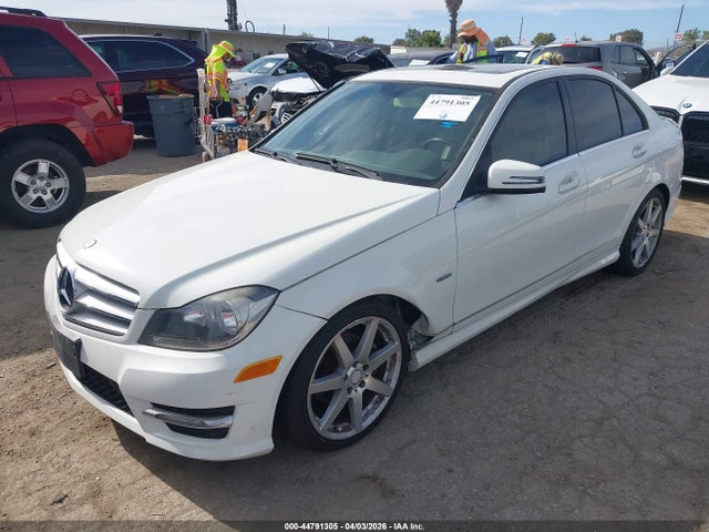 2012 Mercedes-BENZ C 250 SPORT 照片 2