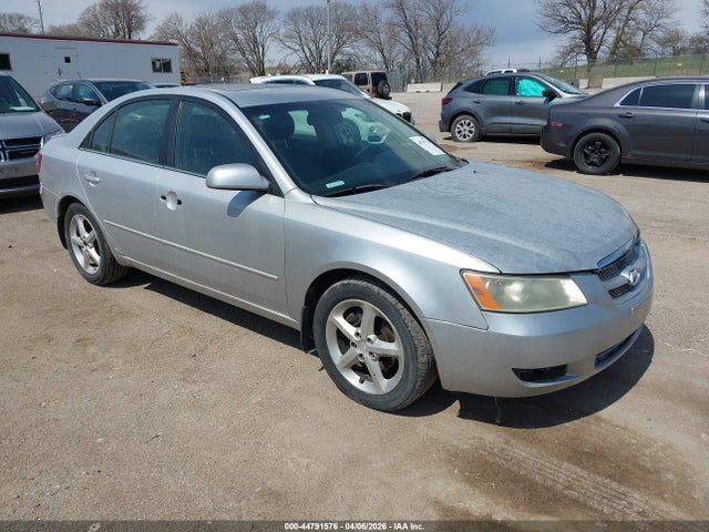 HYUNDAI SONATA - 1