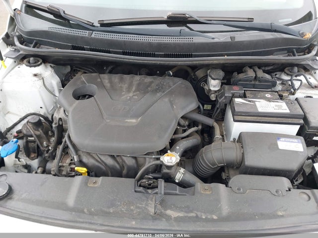 HYUNDAI ACCENT SE - 10