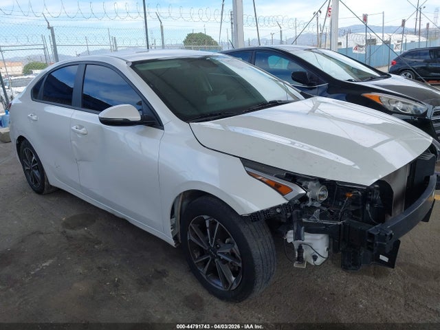 2023 KIA FORTE LXS
