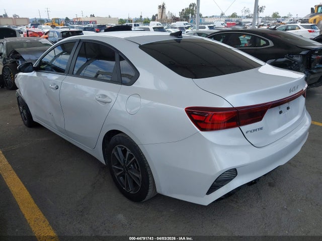 2023 KIA FORTE LXS 3