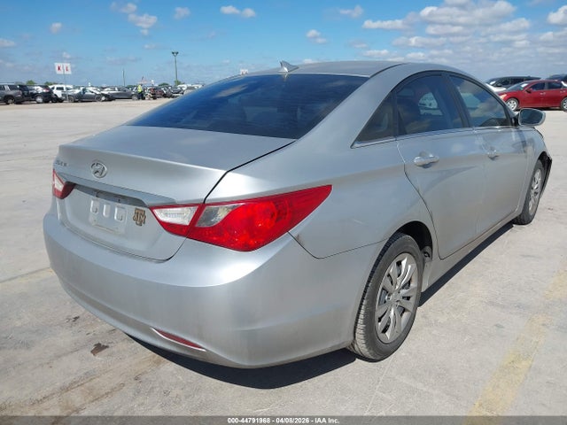 HYUNDAI SONATA GLS - 4